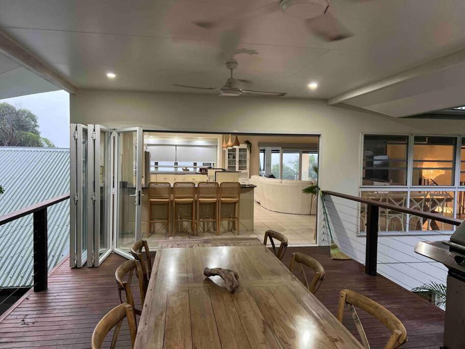 Incredible beachfront home, 10 min to Port Douglas - Diamond Cliff