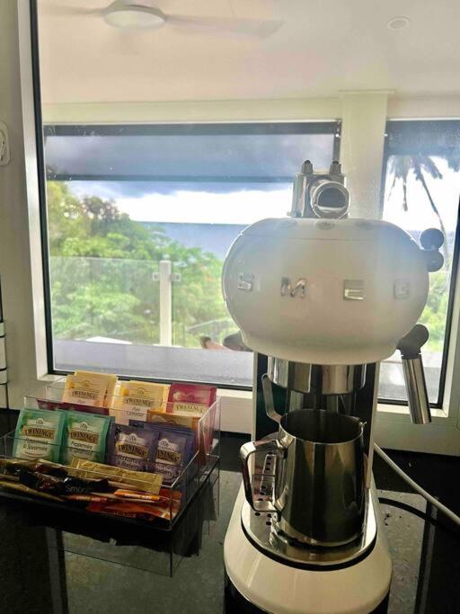 Incredible beachfront home, 10 min to Port Douglas - Diamond Cliff