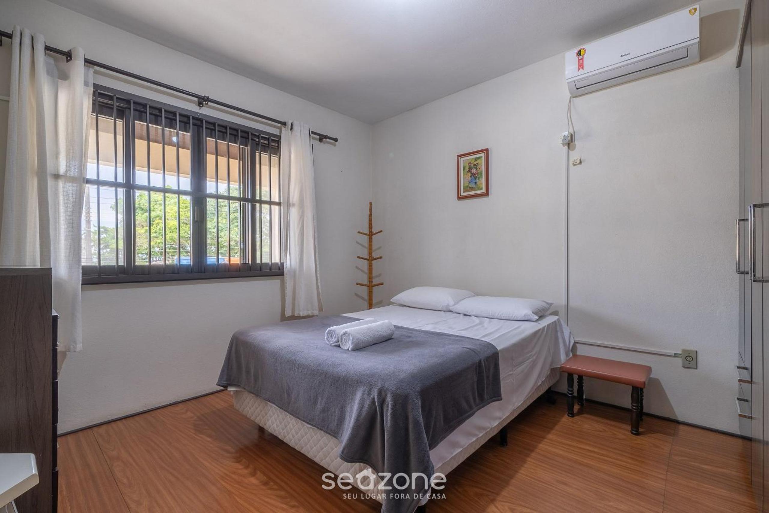 House 100m from the beach in Barra Velha AIA2200