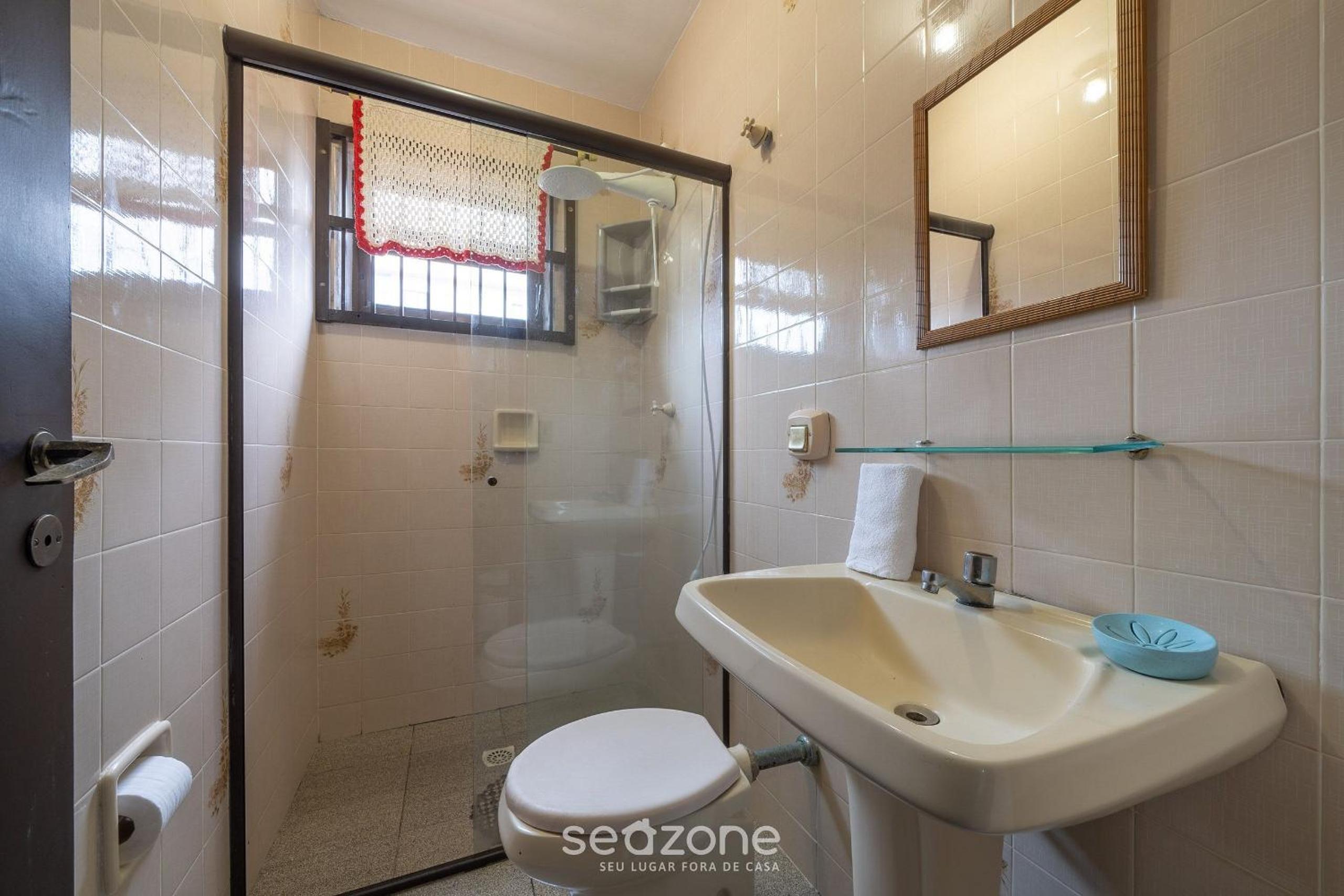 House 100m from the beach in Barra Velha AIA2200