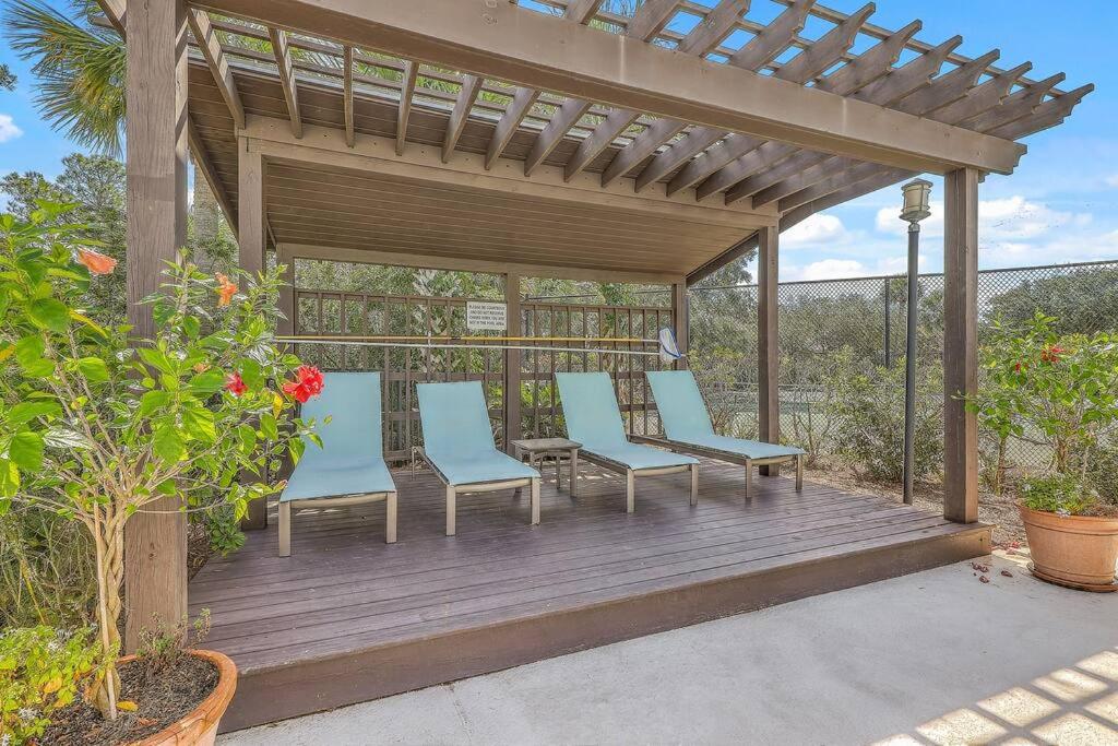 New Listing! Linkside Court 21 - Tennis/Pickleball view 4