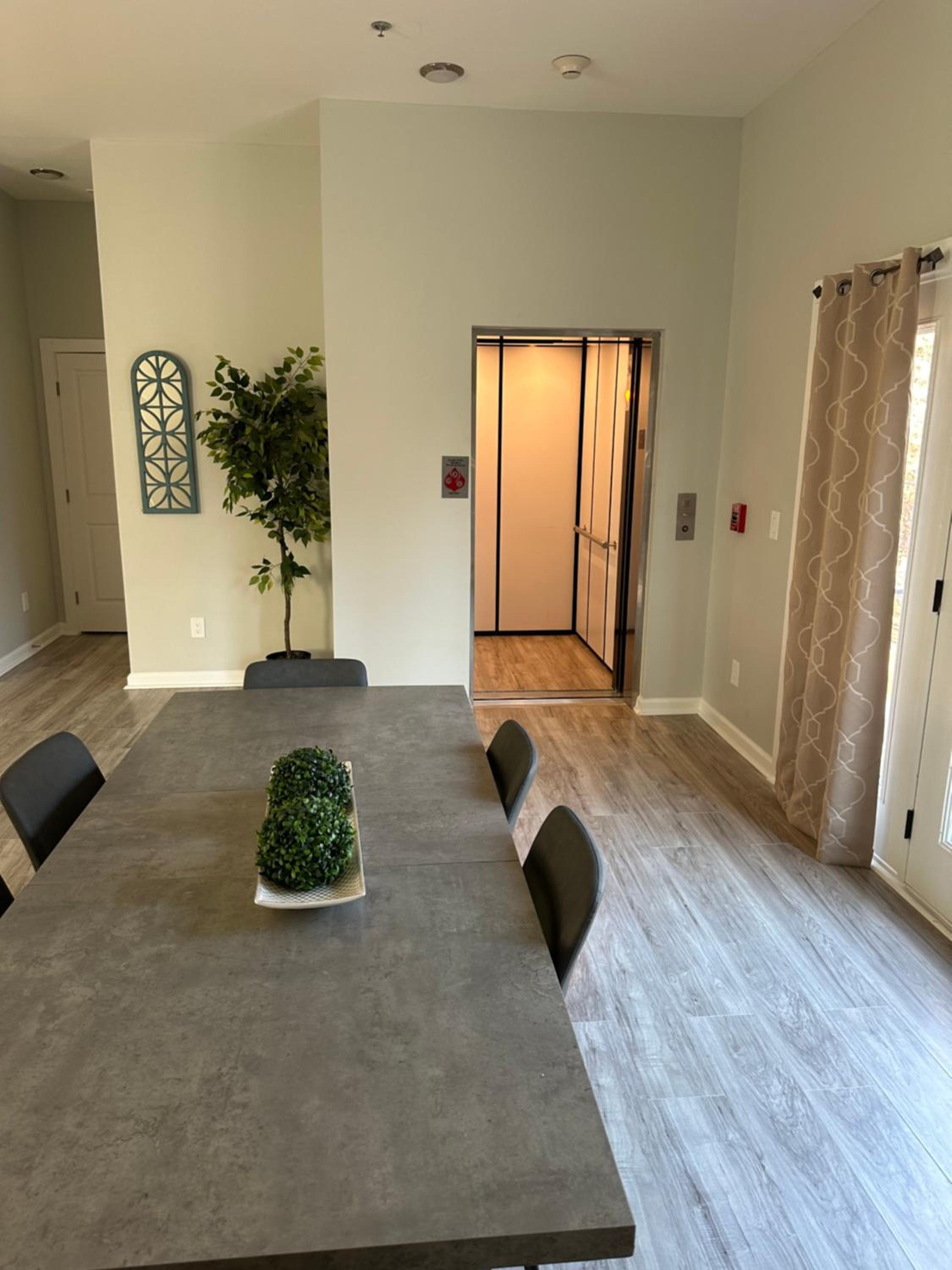 Decatur Delight Mixed- Use Apartments!