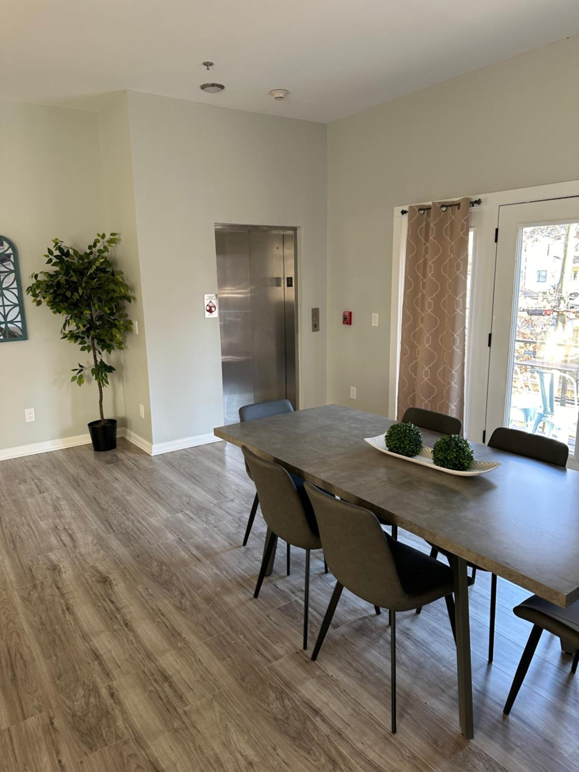 Decatur Delight Mixed- Use Apartments!