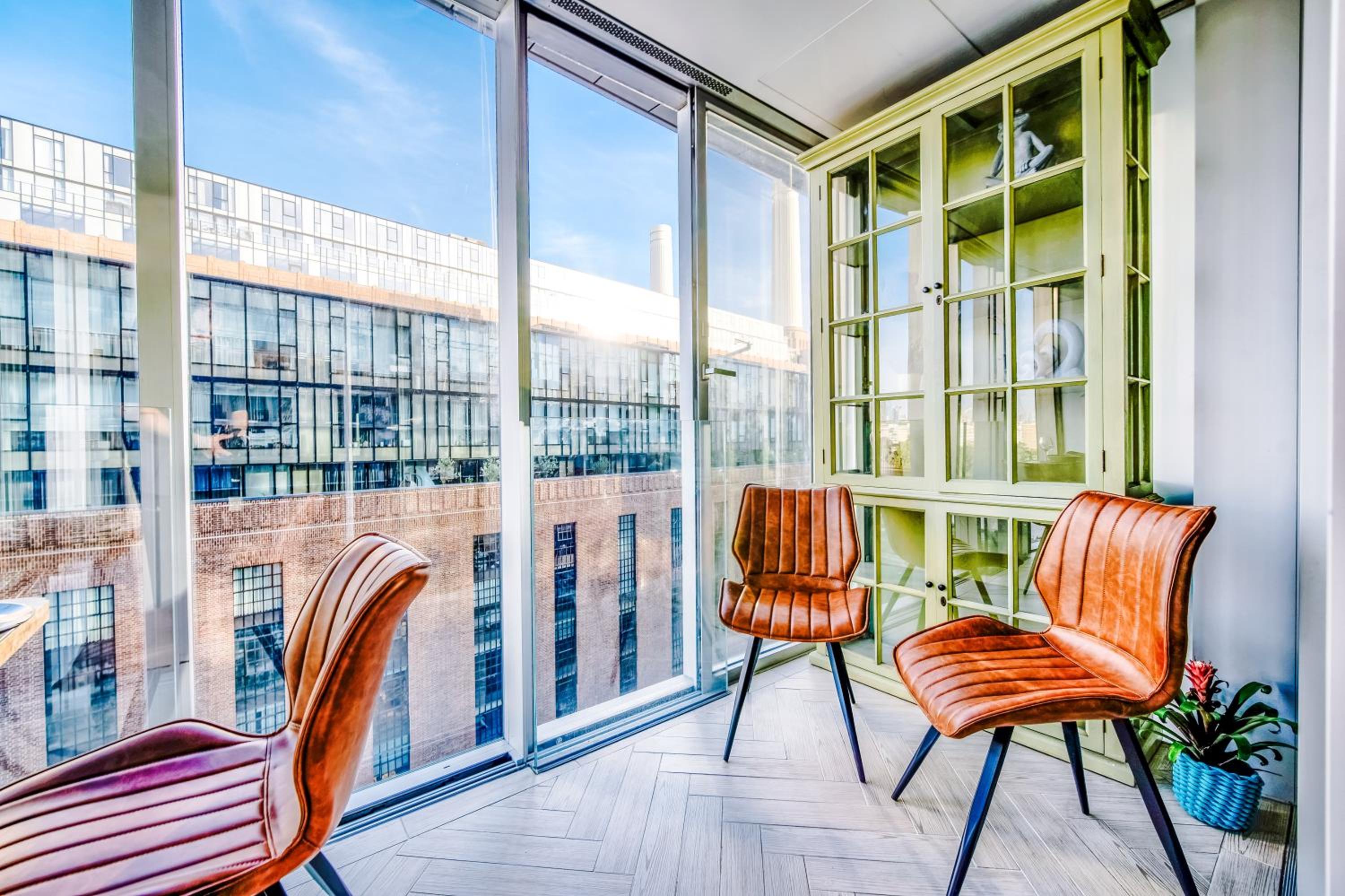 Stunning 2-Bed Apartment in London by 53 Degrees Property, City Centre, Amazing views!