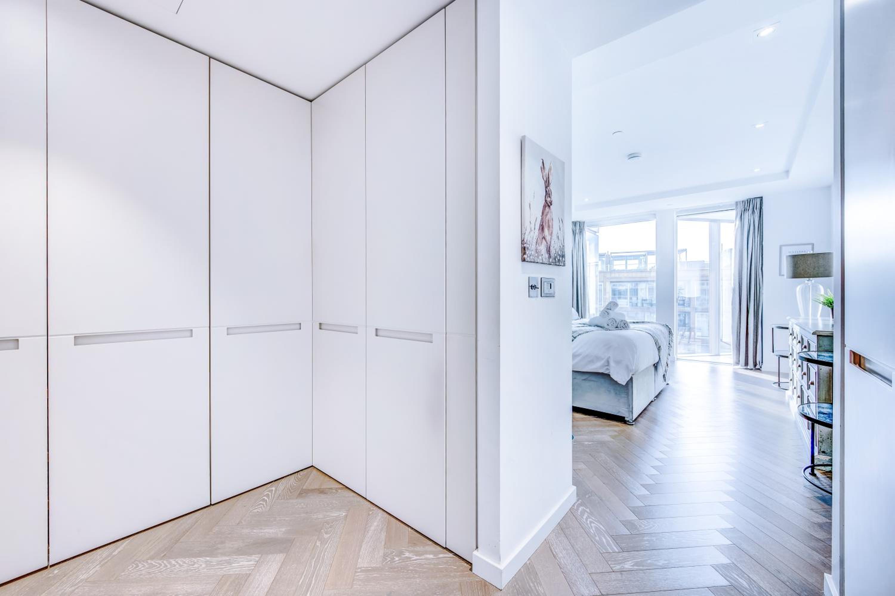 Stunning 2-Bed Apartment in London by 53 Degrees Property, City Centre, Amazing views!