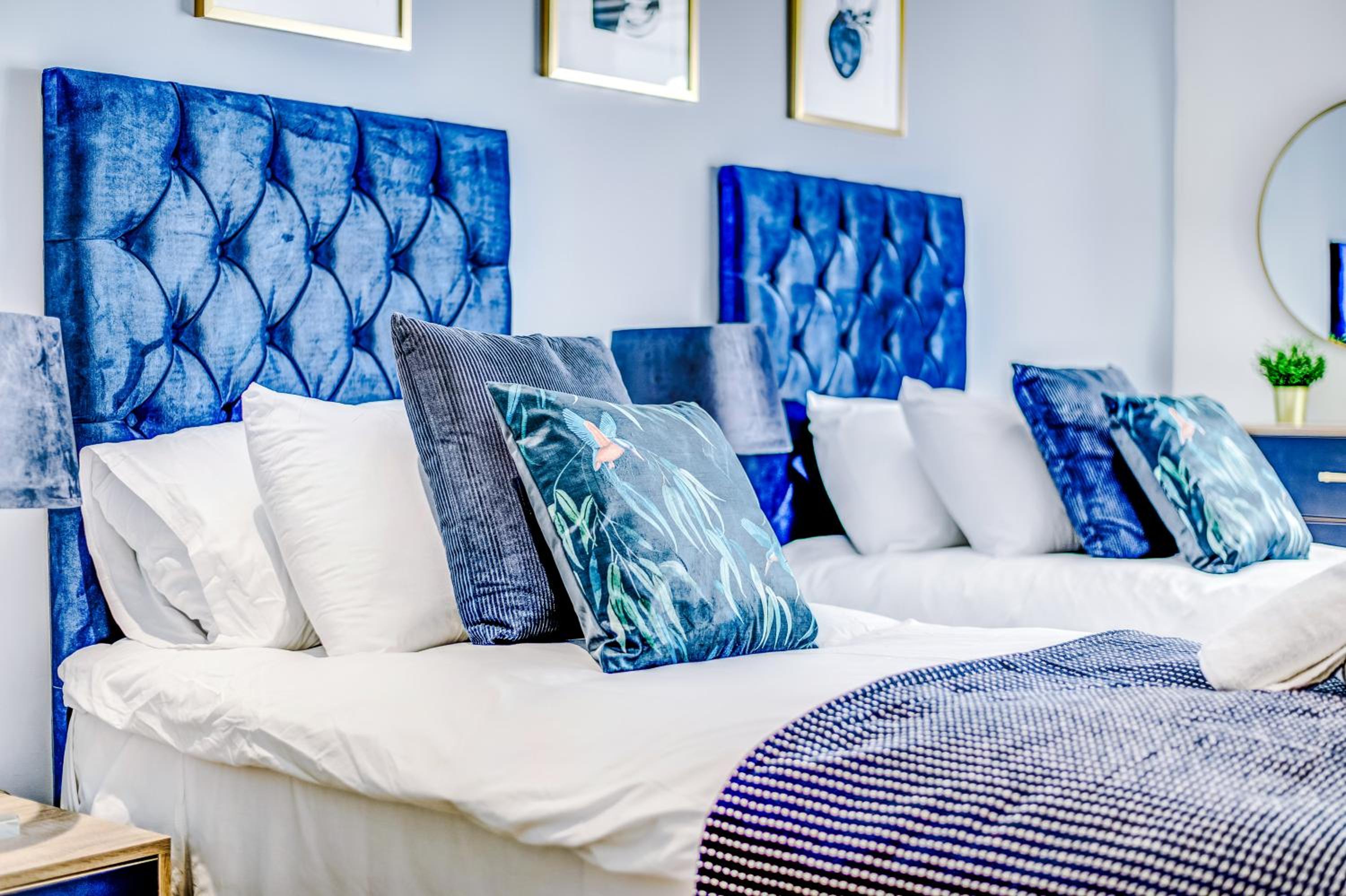 Stunning 2-Bed Apartment in London by 53 Degrees Property, City Centre, Amazing views!