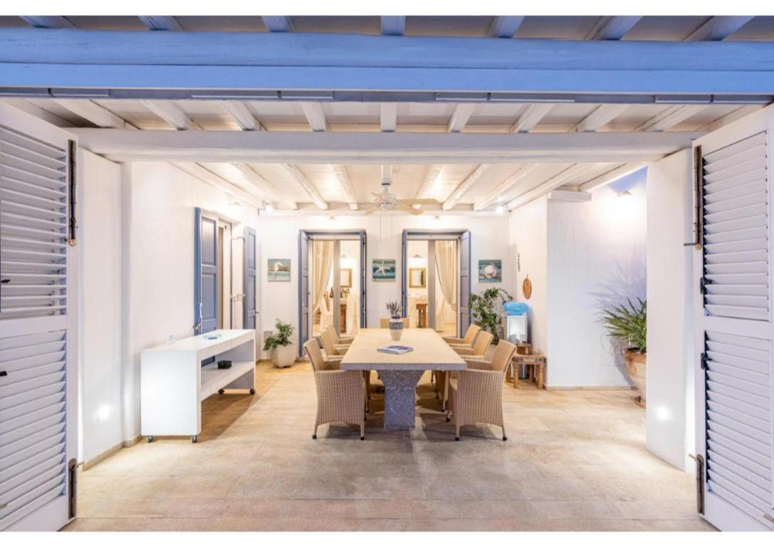 Blueros - Olive suite view 5