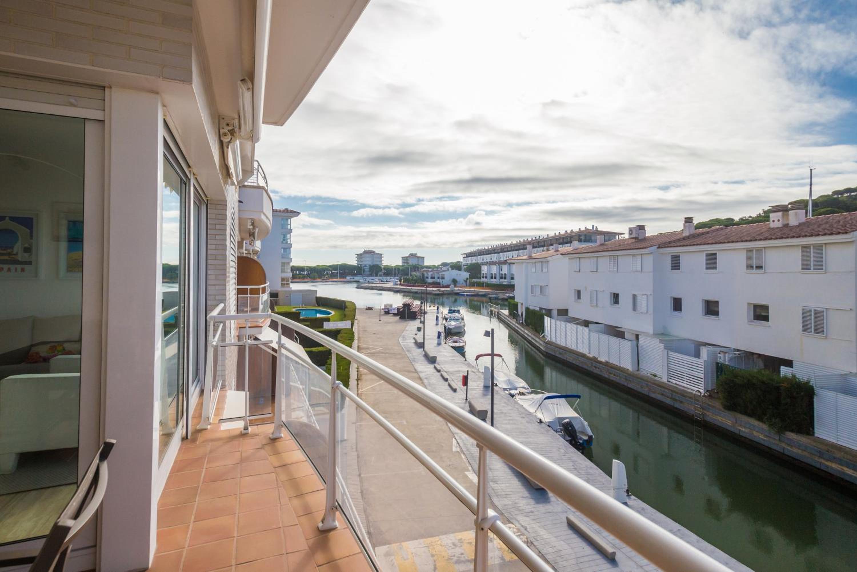 La Marina photo 4
