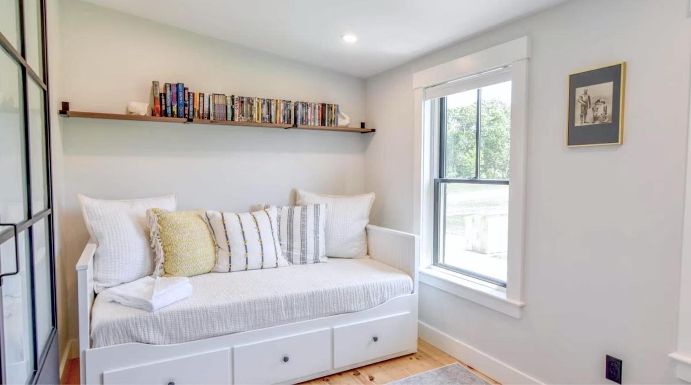 Renovated kitchen less than 2 miles to Beach! view 5