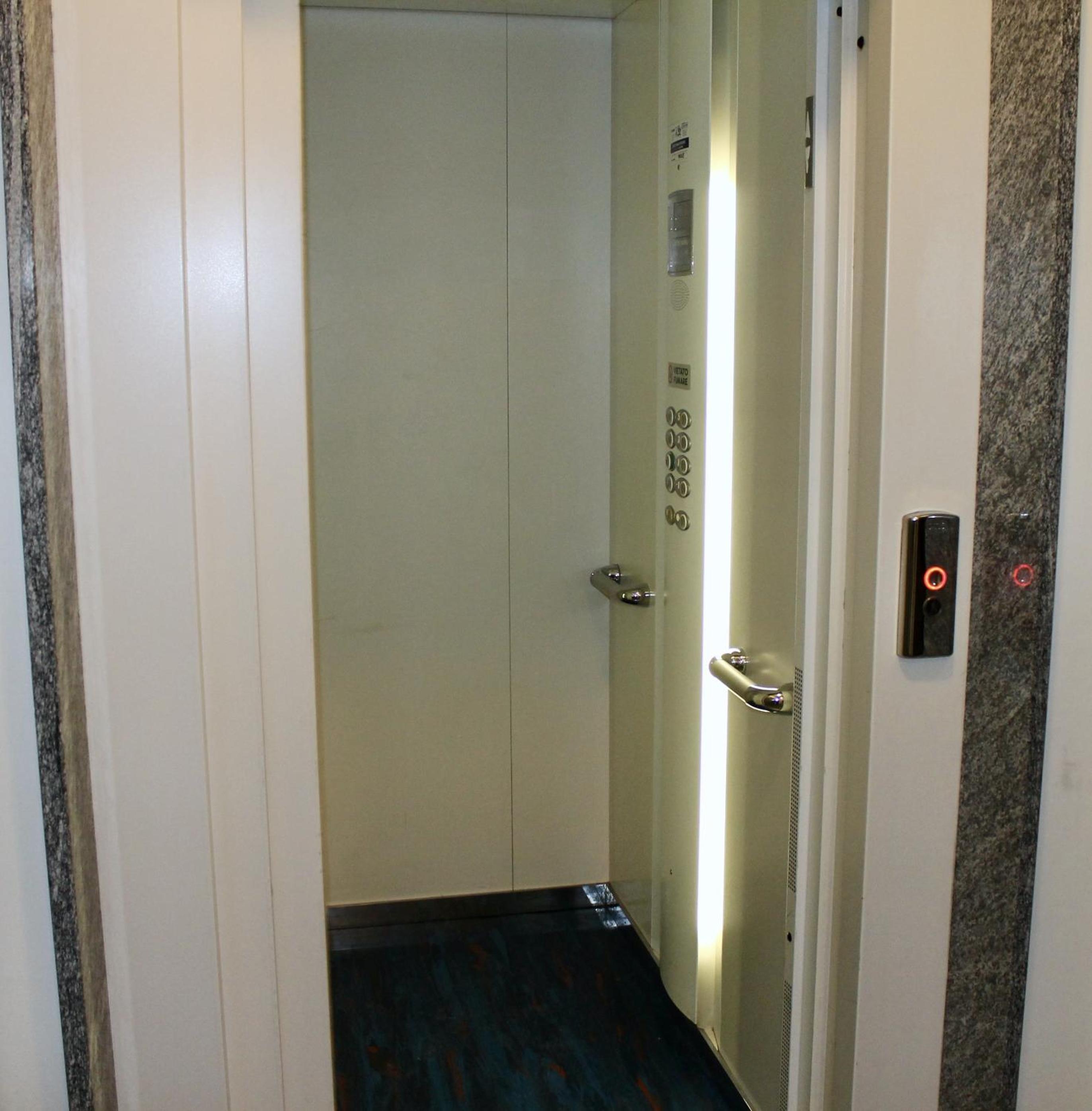 Photo 32