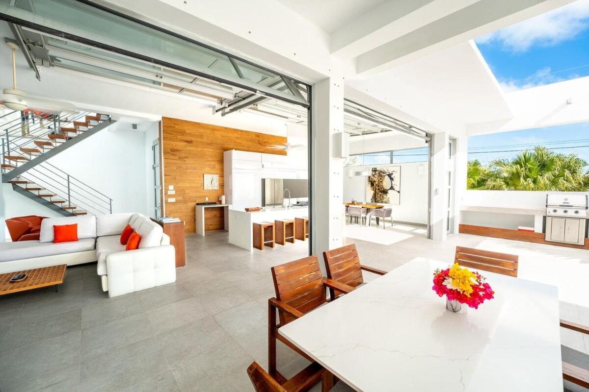 White Villas - Beachside Villa with Pool and Resort Amenities - v1 view 5