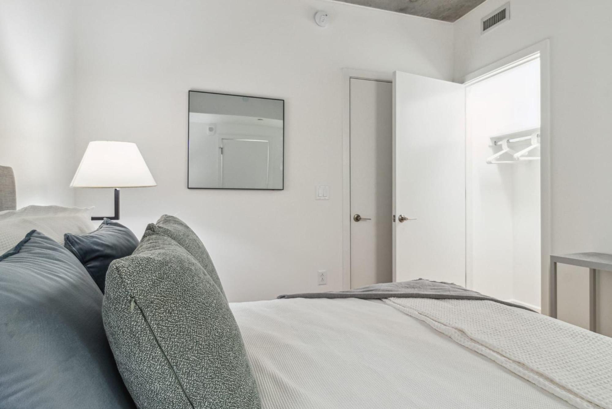 Contemporary City Living Apartments in Nashville