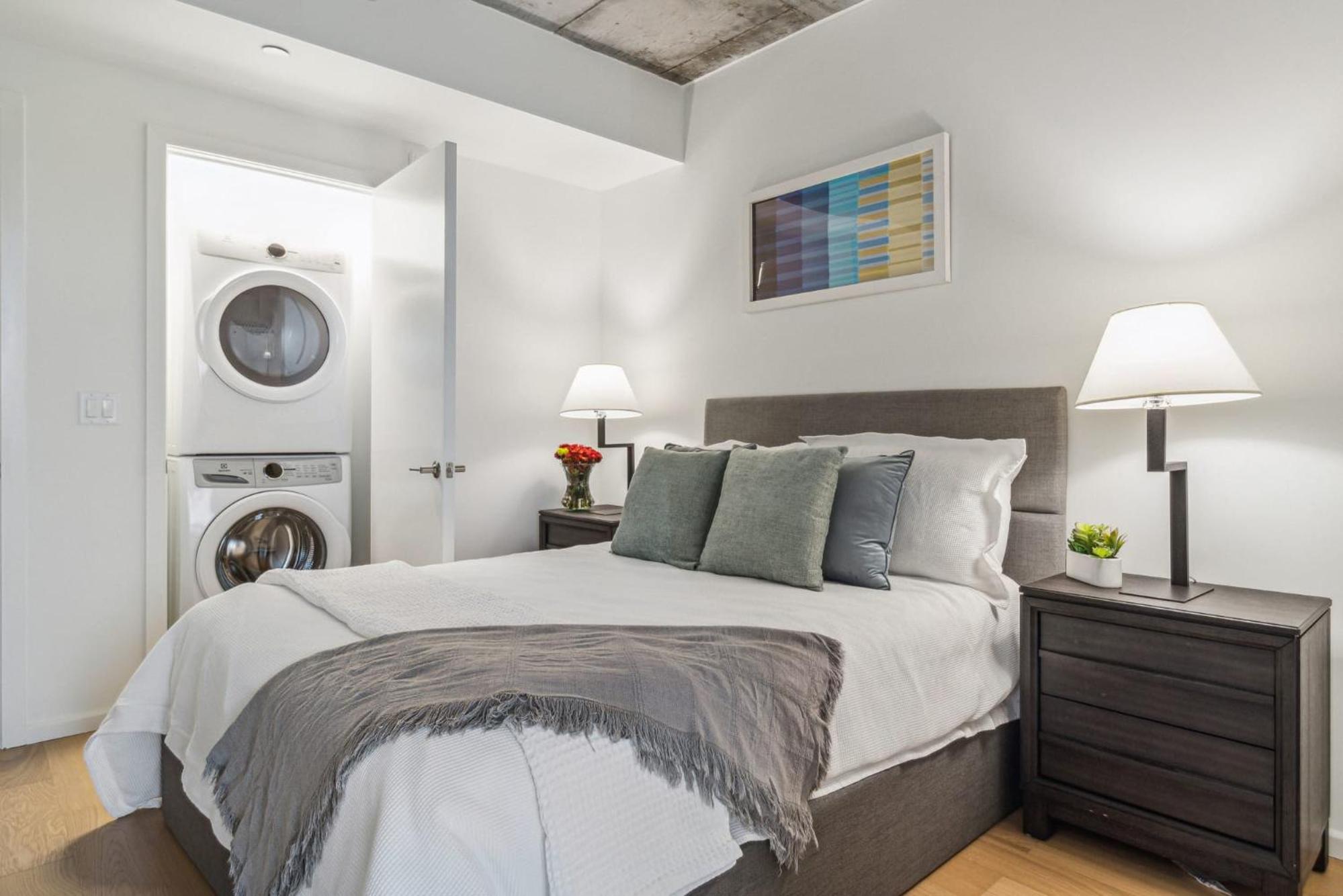 Contemporary City Living Apartments in Nashville