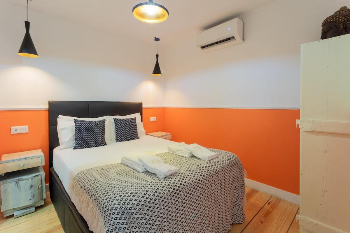 4BR Terrace · Central Lisbon · Tram 28 view 3