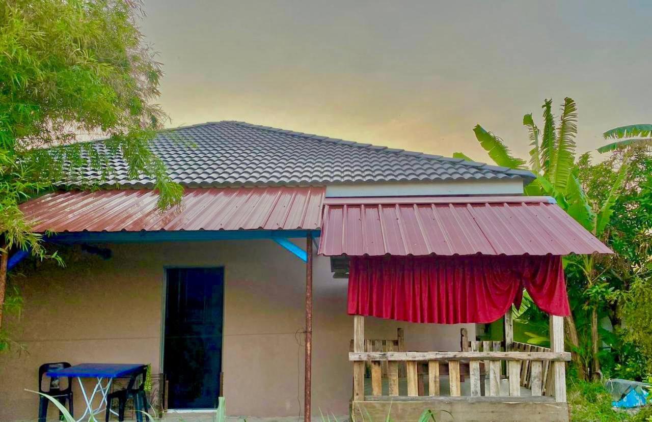 SINAR HOMESTAY KUBANG SEPAT
