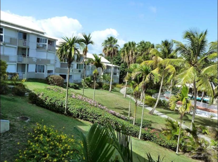Superbe grand studio dans résidence avec plage view 5