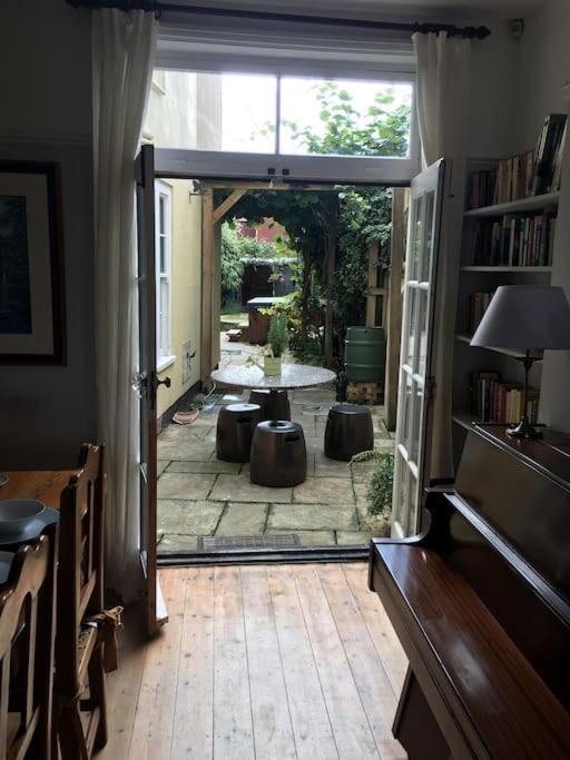 Large family home, sea view, hot tub, beach 5 min walk, dog friendly view 5