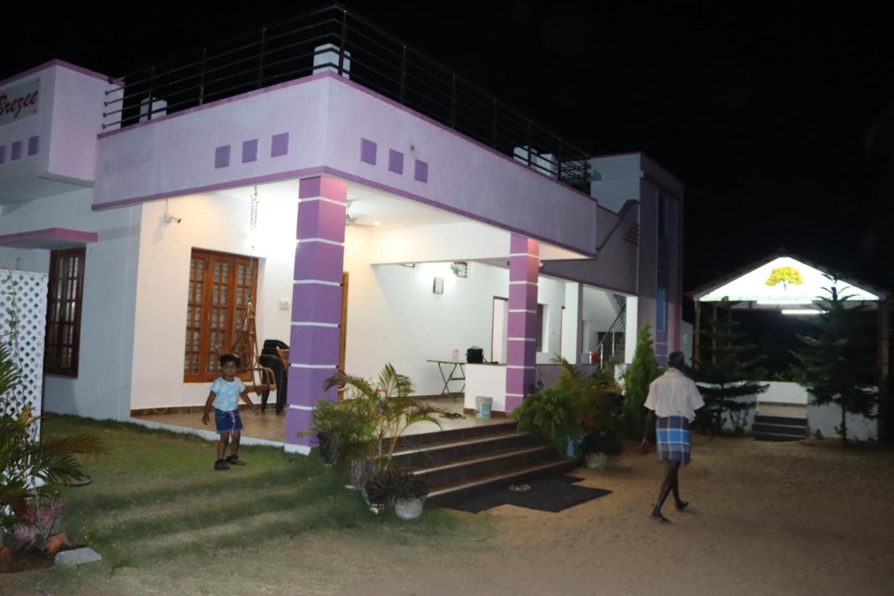Royal Experience Pink Breeze Villa, Kuvathur ECR Highway Chennai view 3