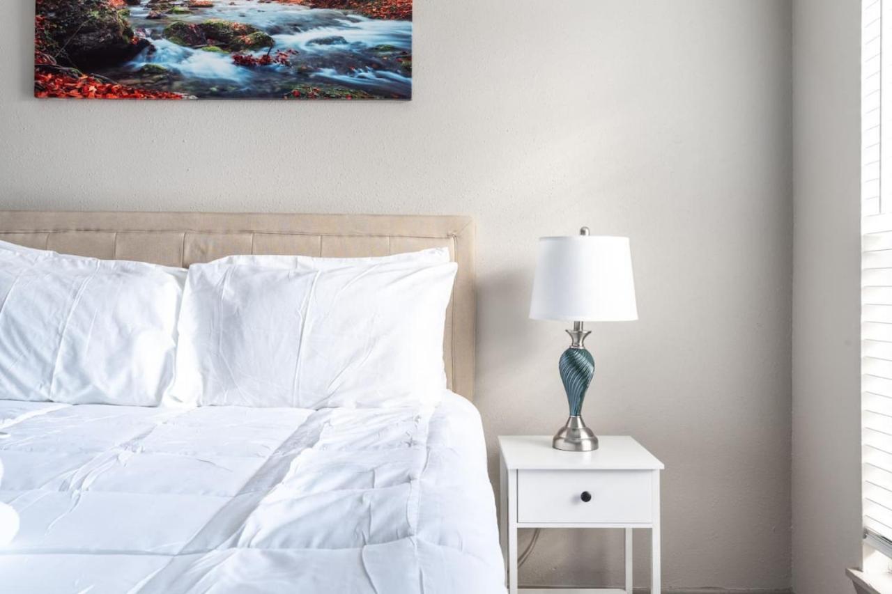 Corporate Housing by MGM - Property Image 6