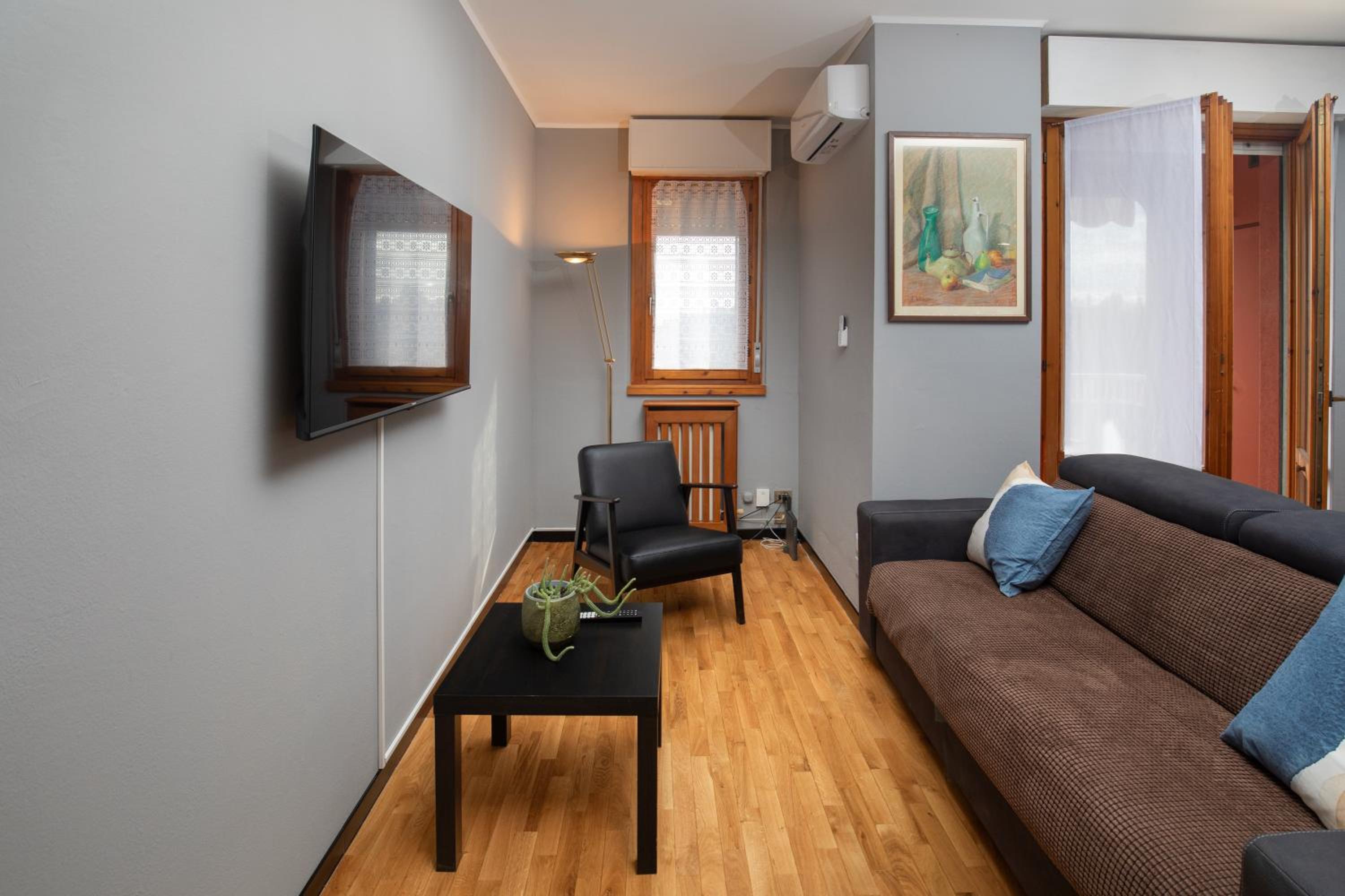 Apartment Forum V