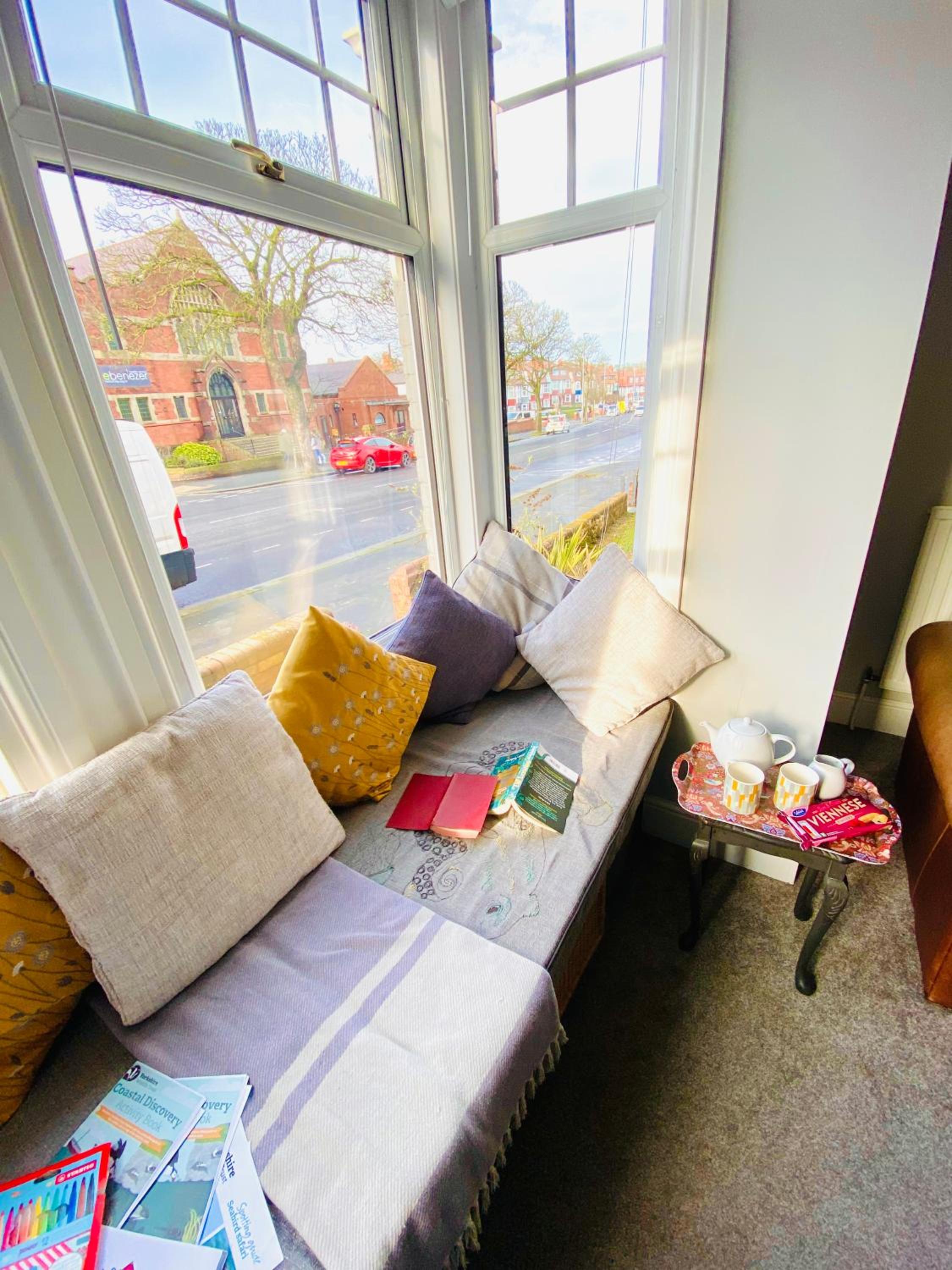 Vere House, Apartment 1, spacious & great location view 5