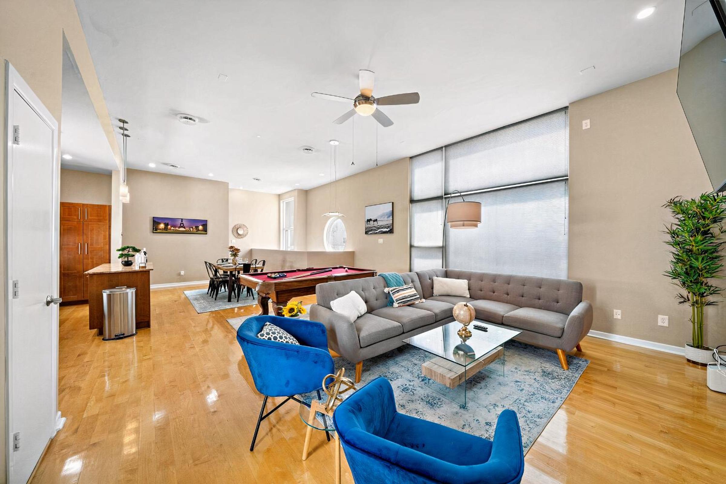 lounge