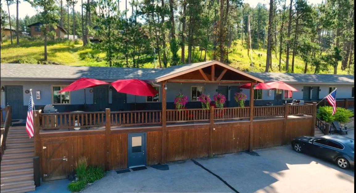 Mountain View Lodge & Cabins