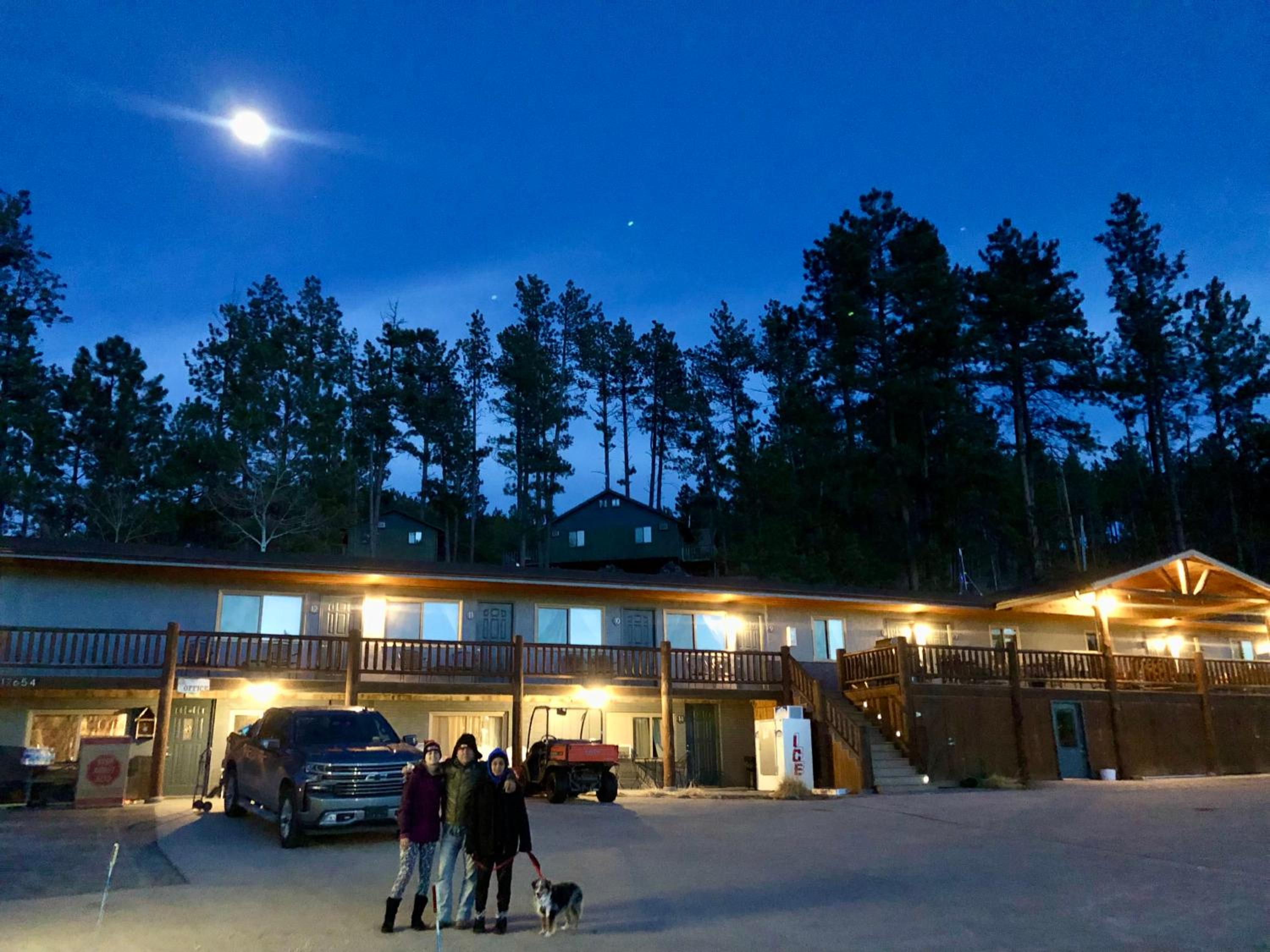 Mountain View Lodge & Cabins