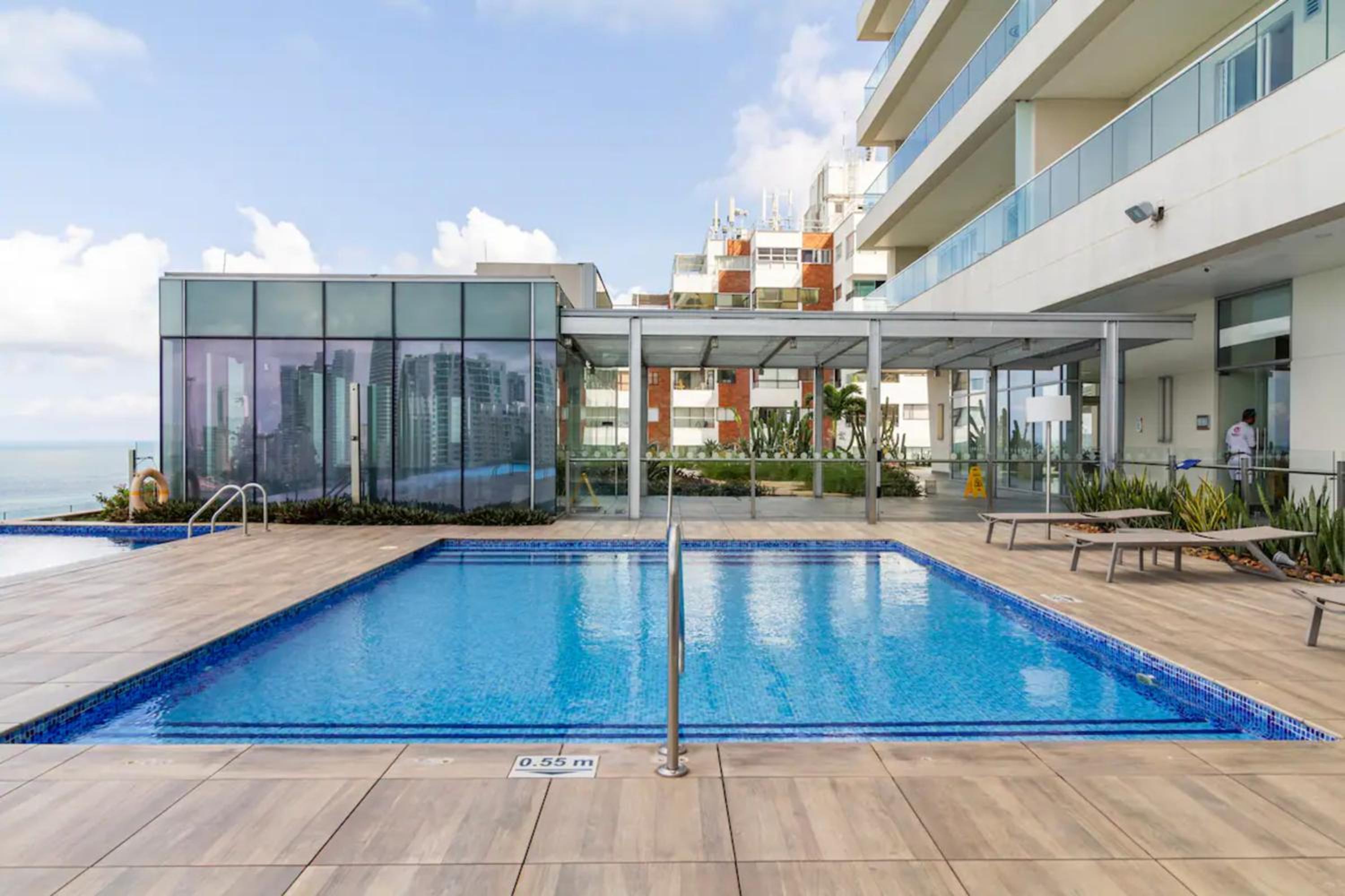 Apartasuites Edificio H2 - Vistas al Mar & Bahia