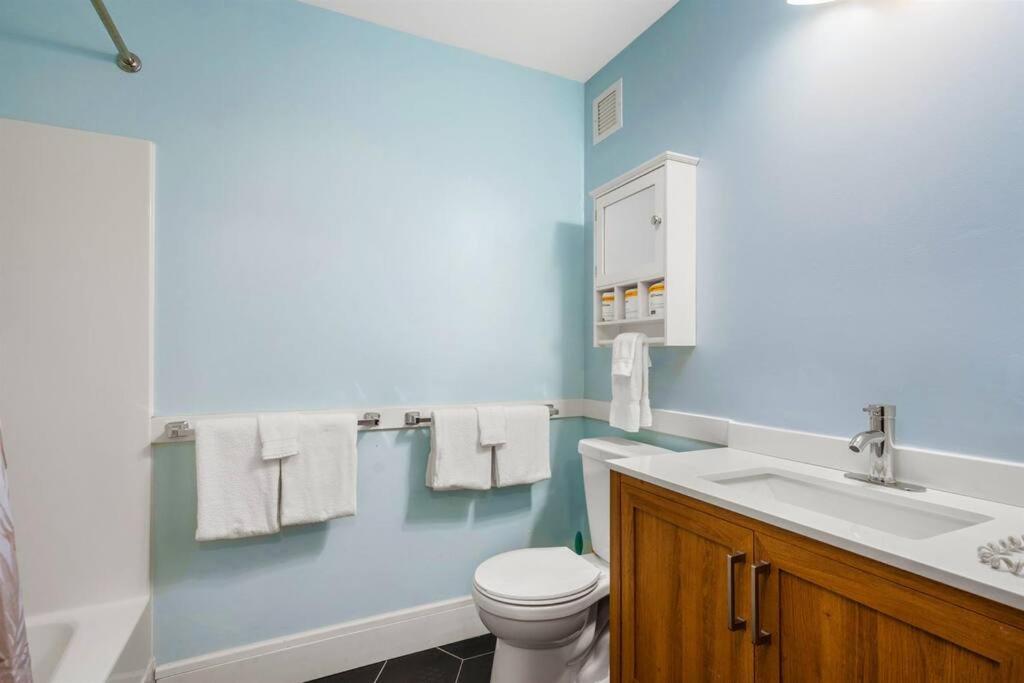 Ski-InOut Condo, Pool View Balcony, Snowshoe view 5