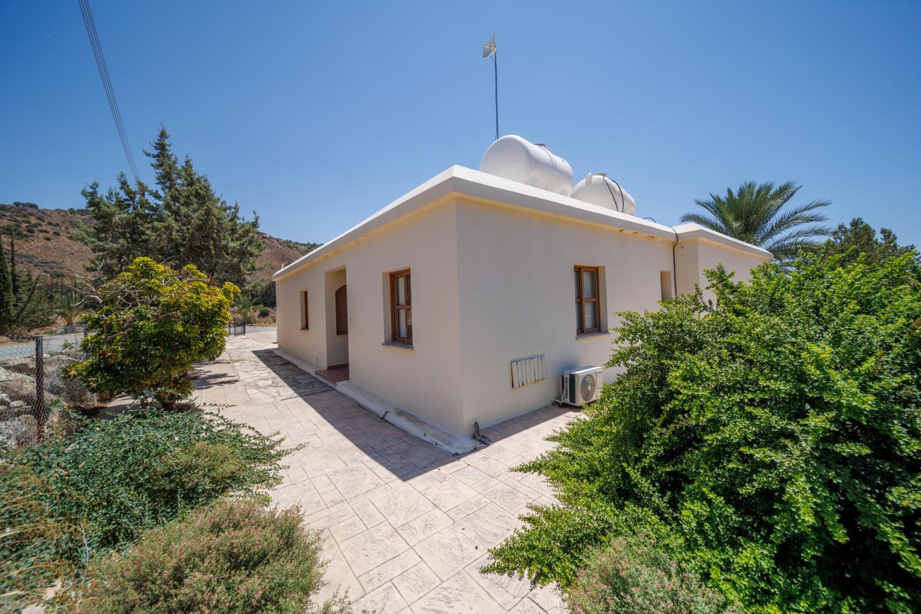 Hotel Secret Oasis Villa Ladania - Image 1