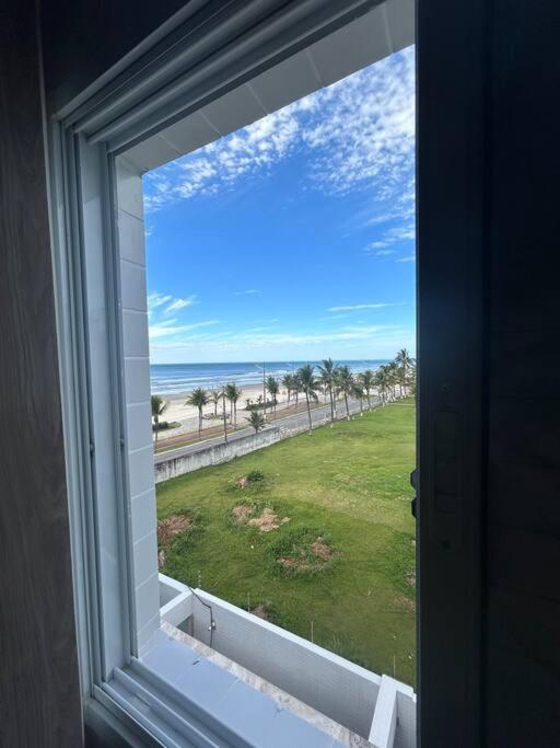 Pé na areia, Solemar Praia grande