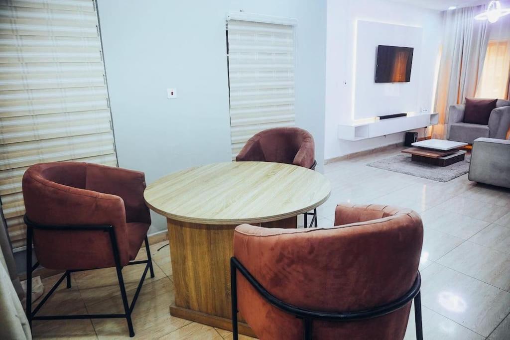 Apartment in Lekki view 4