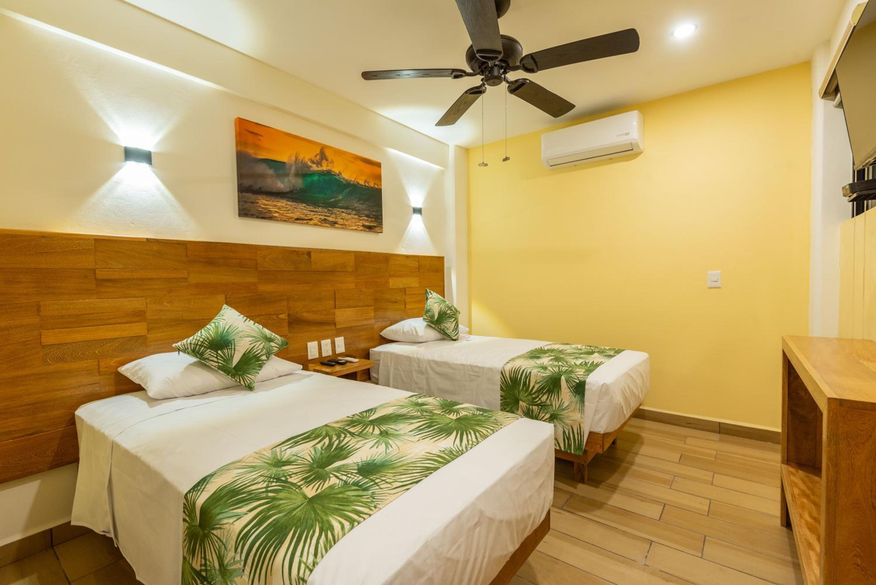 Condominios Brisas del Mar