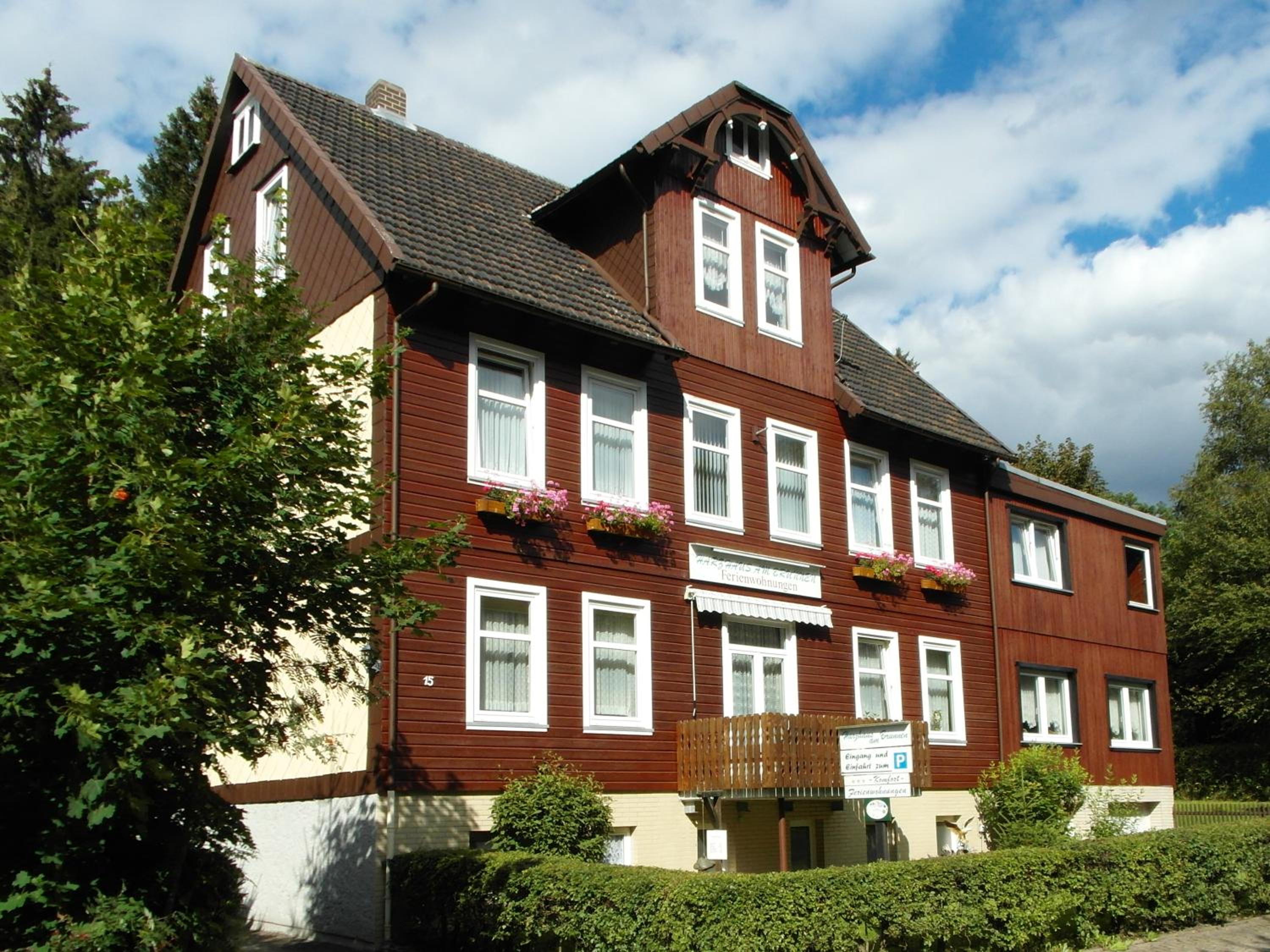 Harzhaus am Brunnen