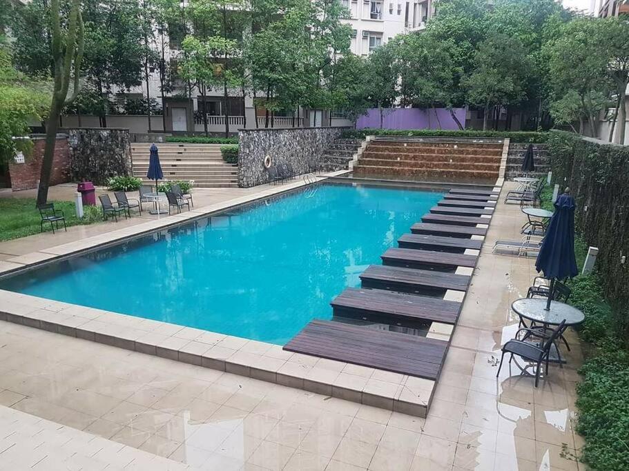 Master room (kuala lumpur) (shear unit ) seri Maya