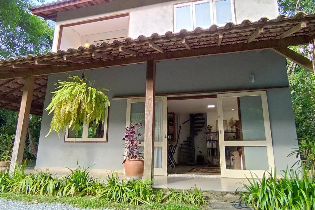 Casa com Quintal Ideal para o Pet e Churrasqueira