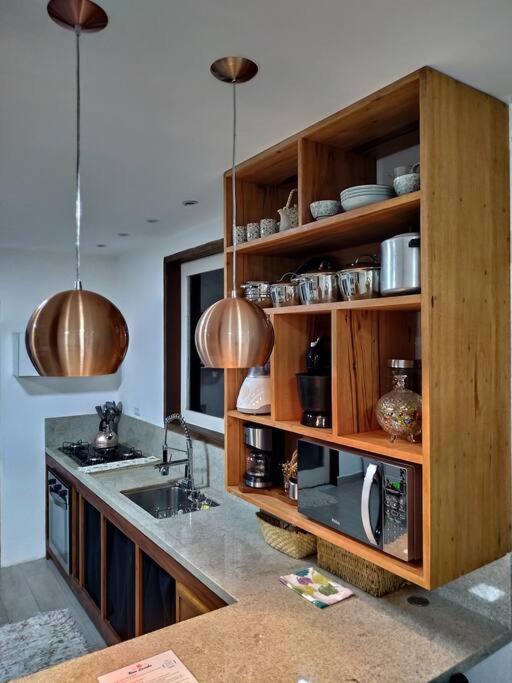 Casa com Quintal Ideal para o Pet e Churrasqueira