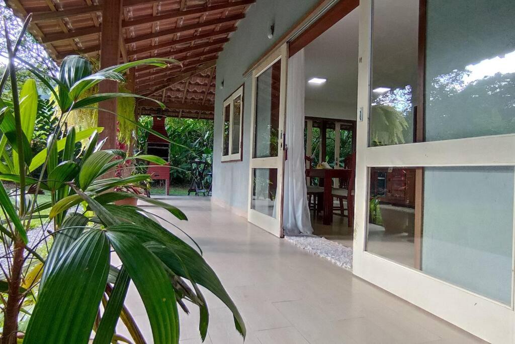 Casa com Quintal Ideal para o Pet e Churrasqueira