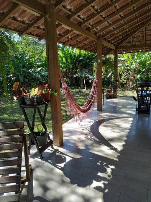 Casa com Quintal Ideal para o Pet e Churrasqueira