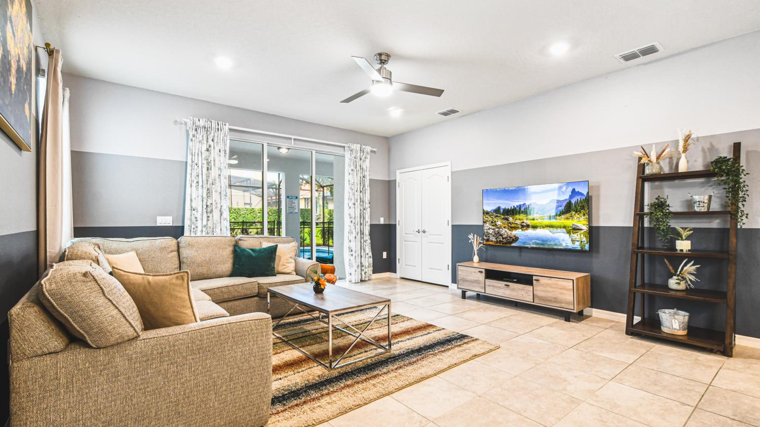 7BR Solterra Resort - Newly renovated home w pool view 5
