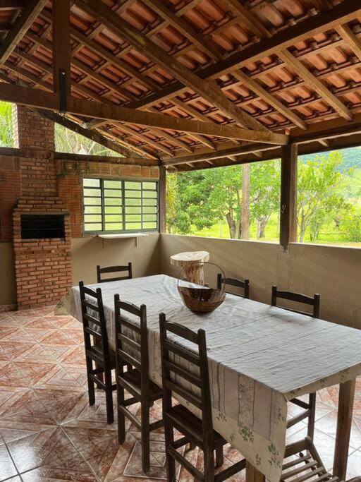 Casa na Roça em São José do Barreiro SP