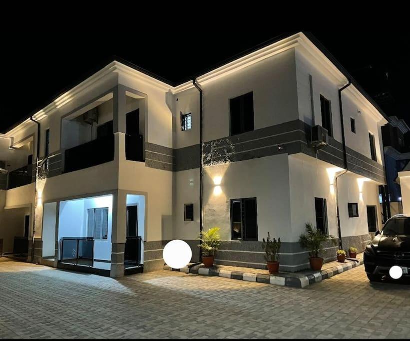 Alnavi Homes ShortStay Apartment view 4
