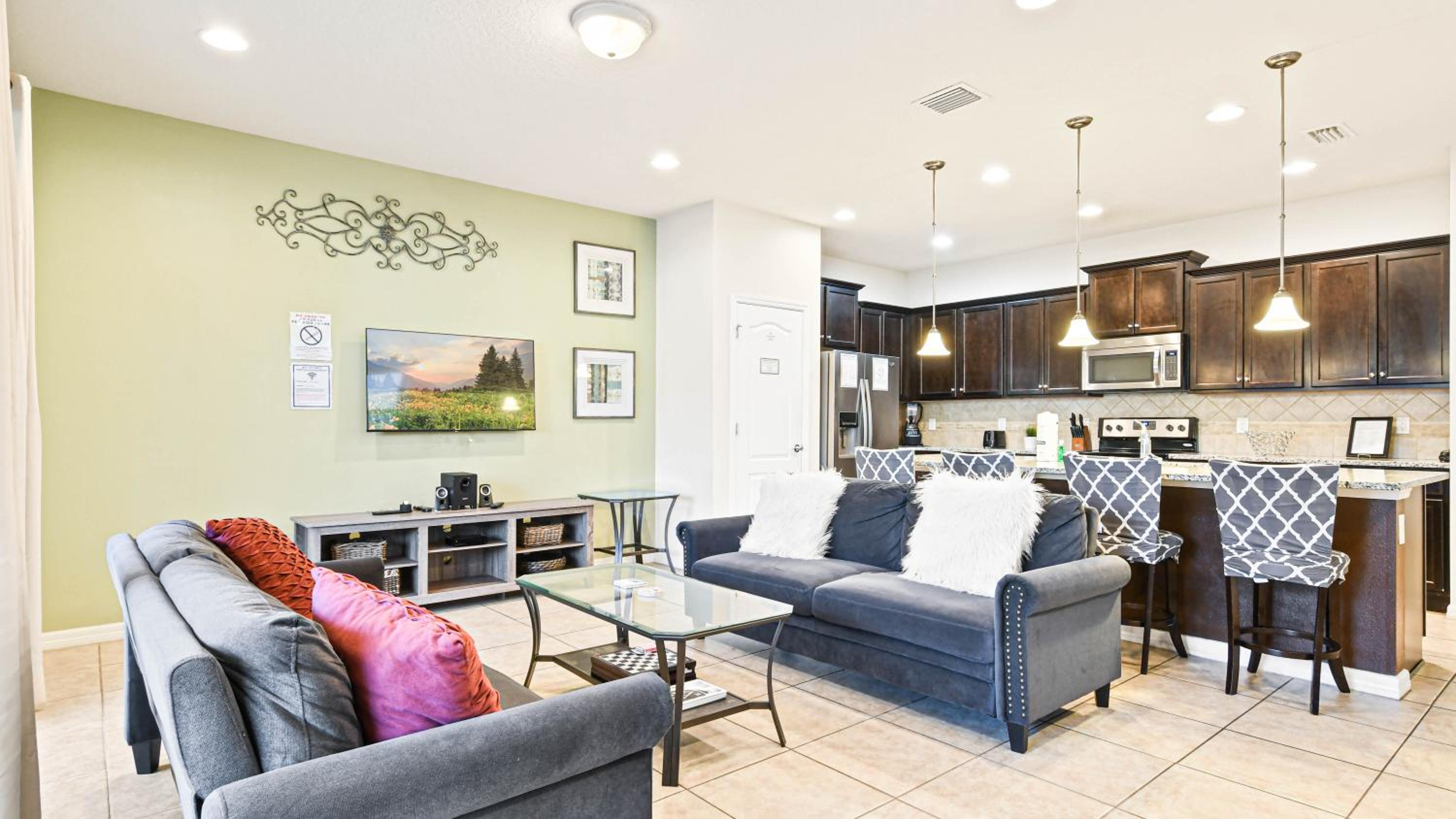 Free WaterPark Access! 5br Resort Townhome w/ Pool view 5