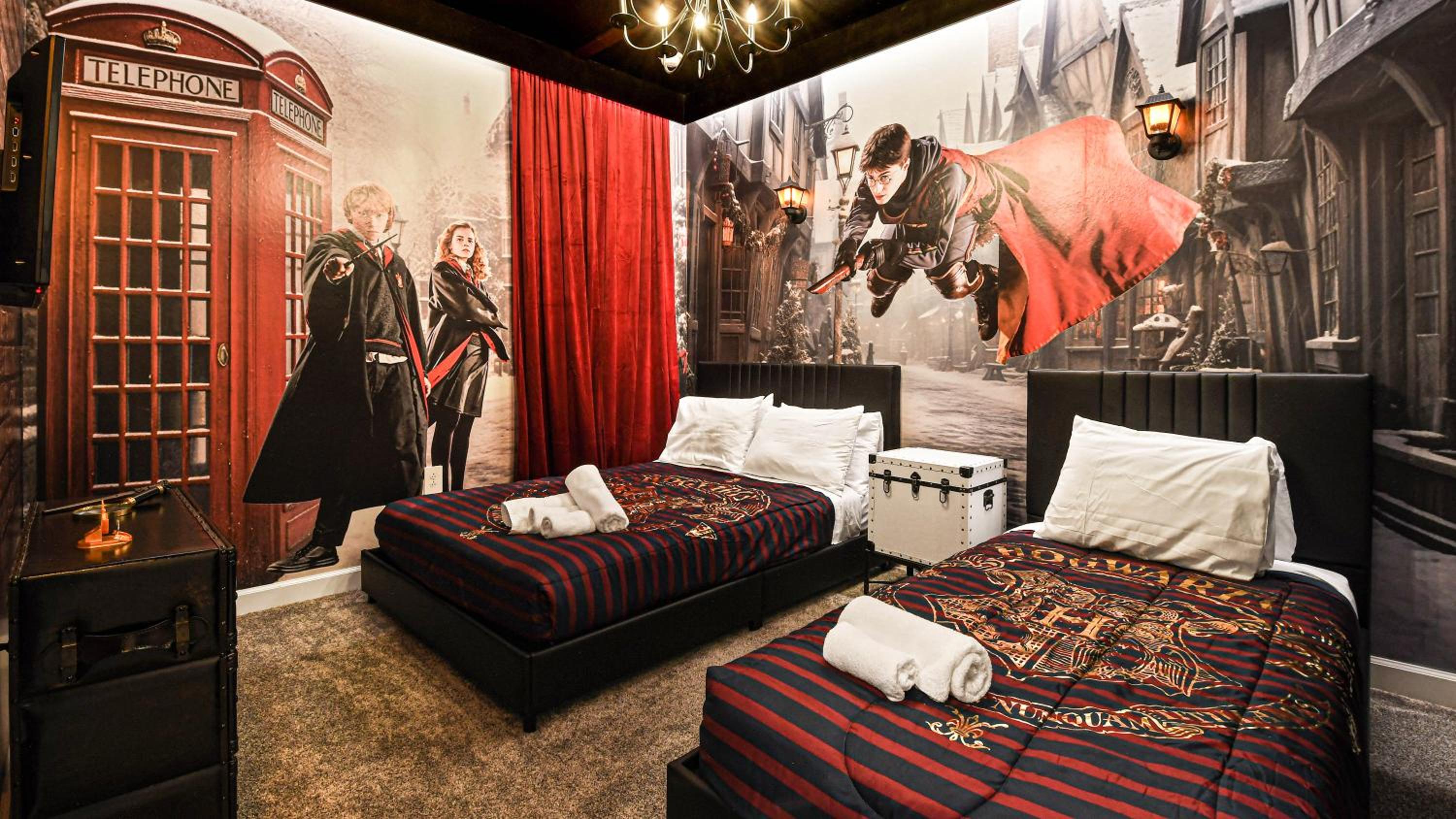 Champions Gate 6BR Private Theater Games Pool Spa