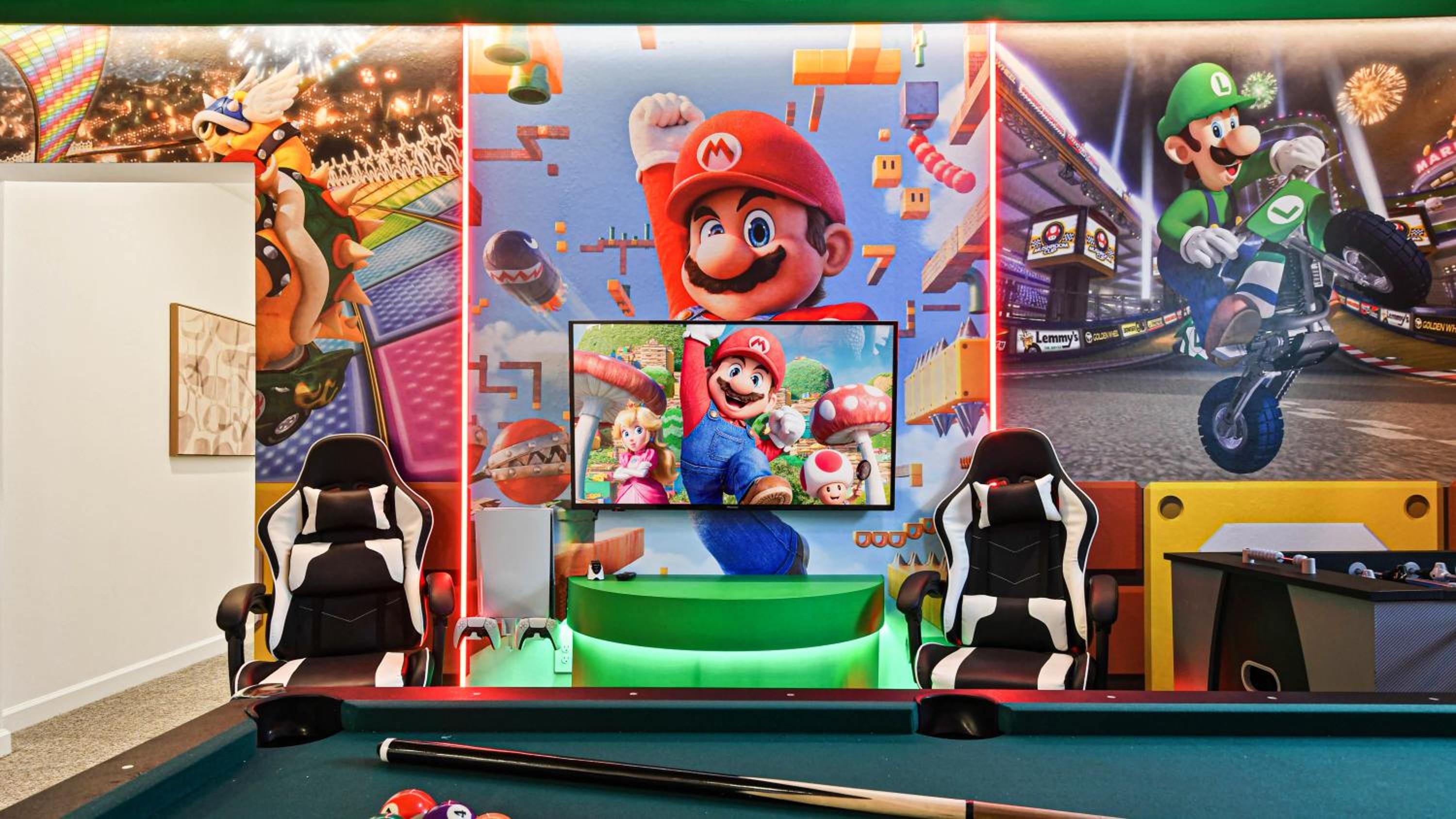 Champions Gate 6BR Private Theater Games Pool Spa