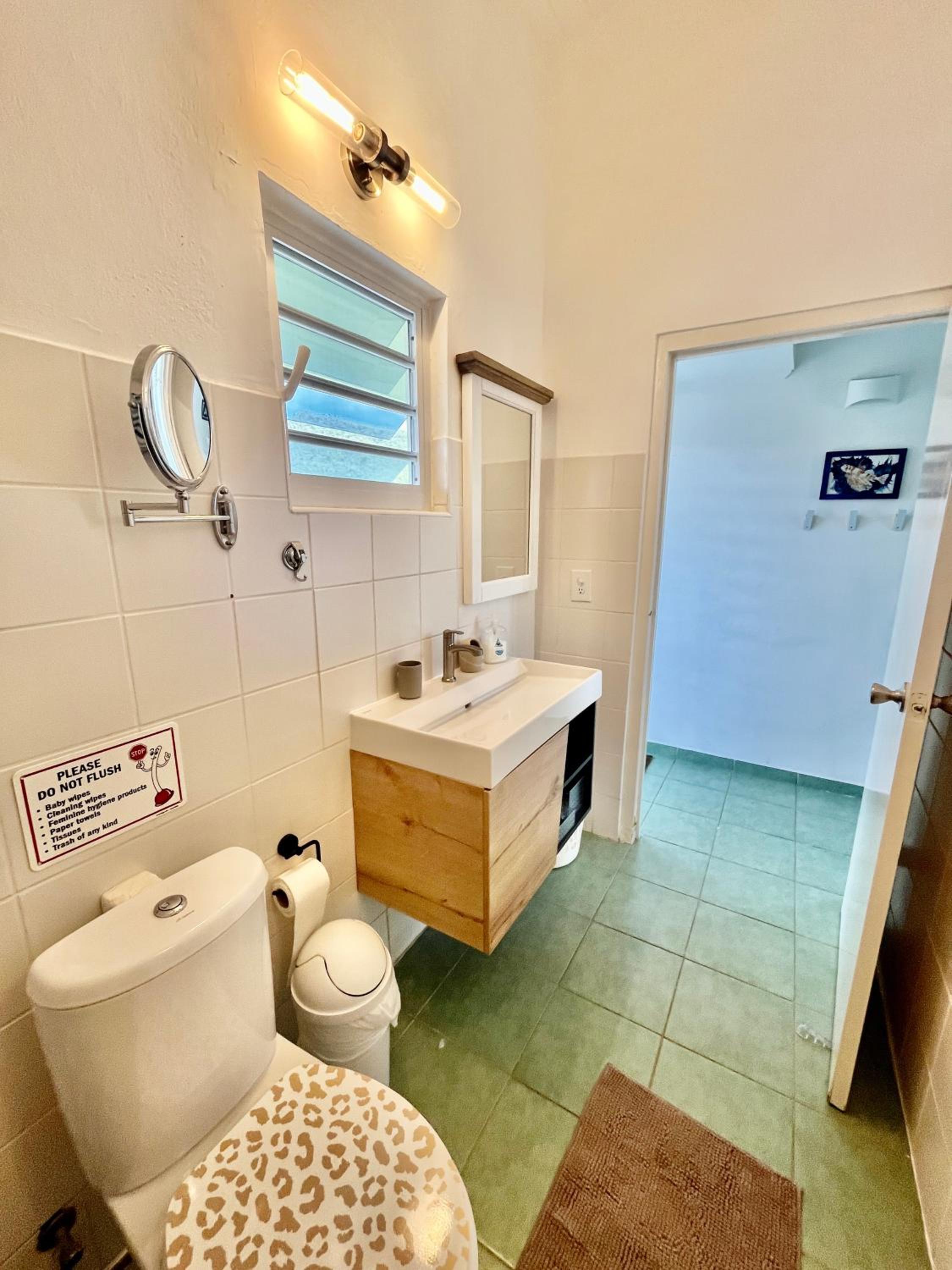 Lagoon Ocean Resort 2 bdrm/2bath with beach access