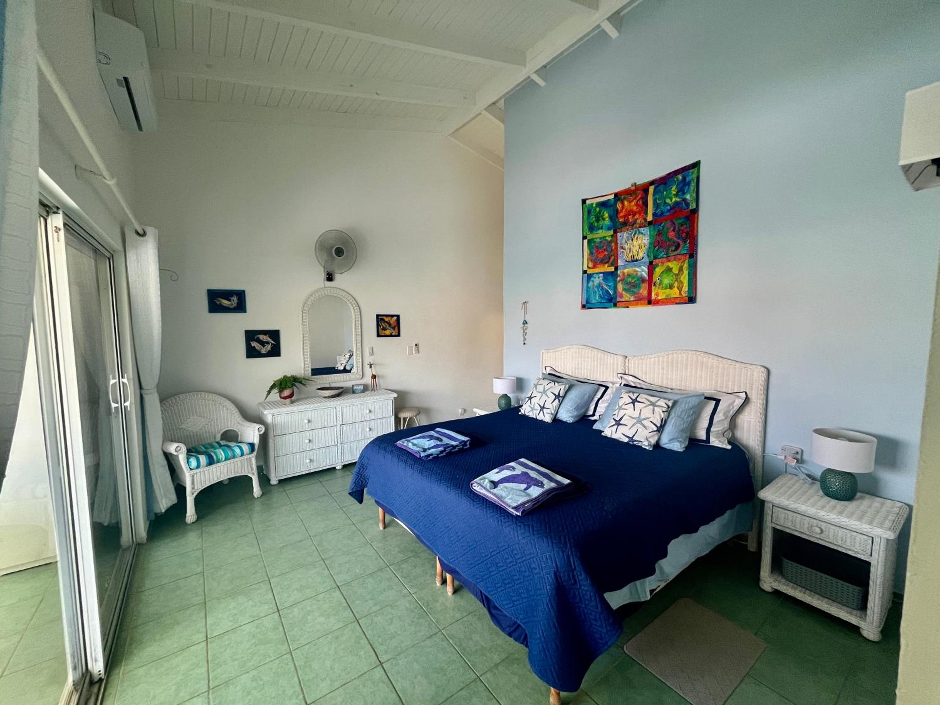Lagoon Ocean Resort 2 bdrm/2bath with beach access