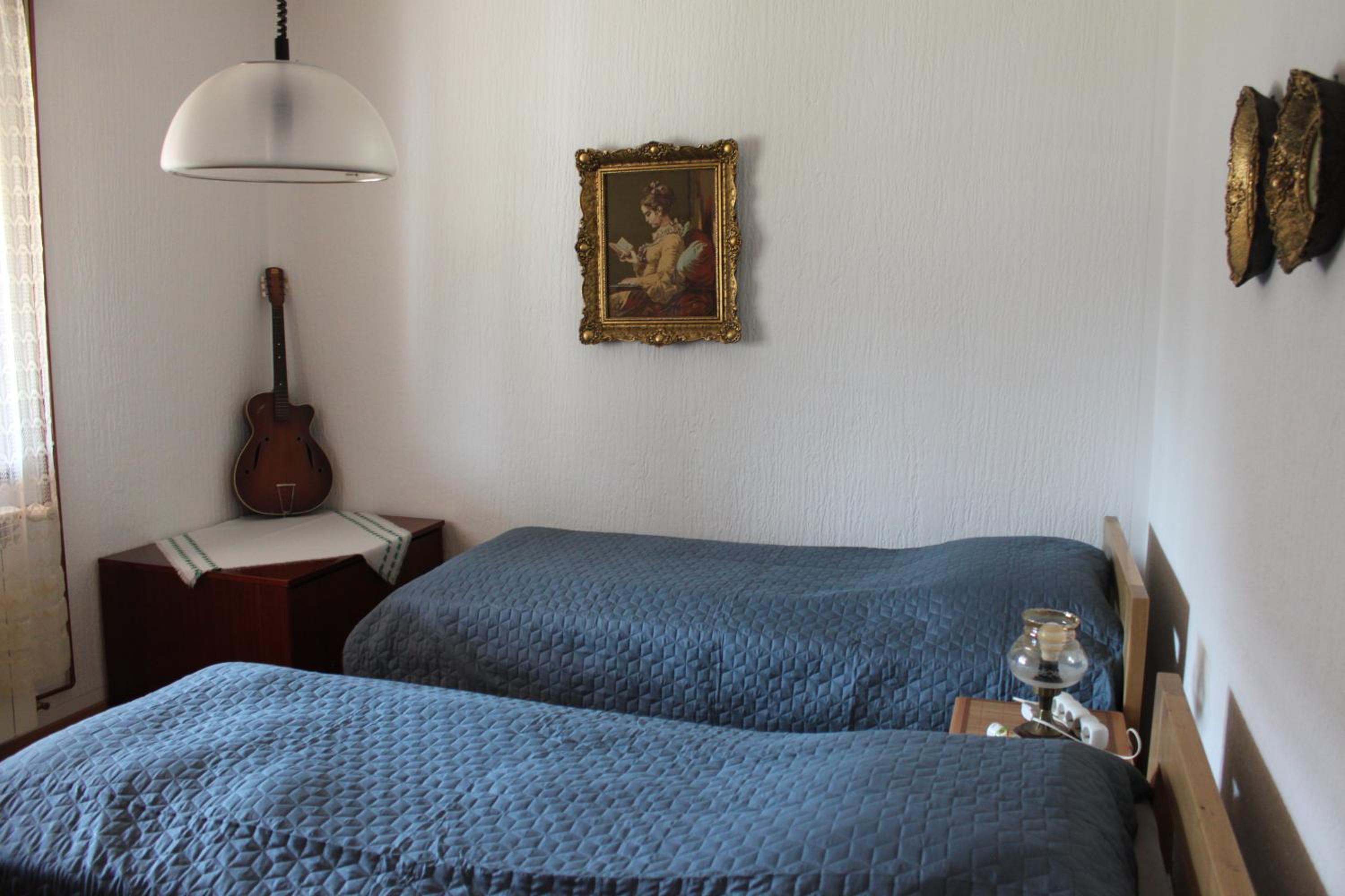 Boulevard Garden House - Free and save parking in the locked yard view 3
