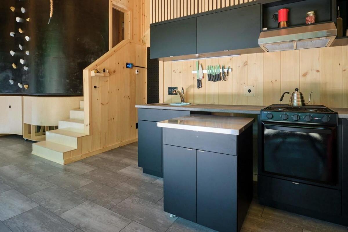 Cabin Zoobox 78